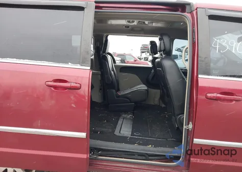 2012 Chrysler Town & Country Touring z USA, uszkodzony, nr VIN 2C4RC1BG3CR361666